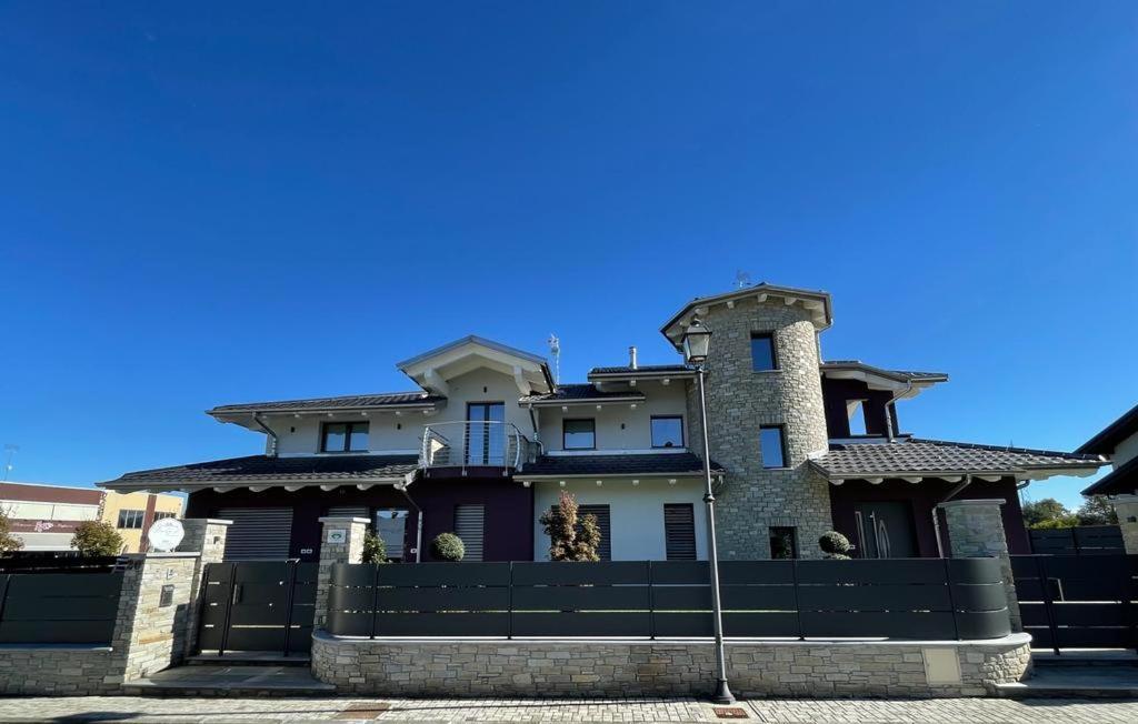 Bed And Breakfast Ma.Gi.A 쿠네오 외부 사진